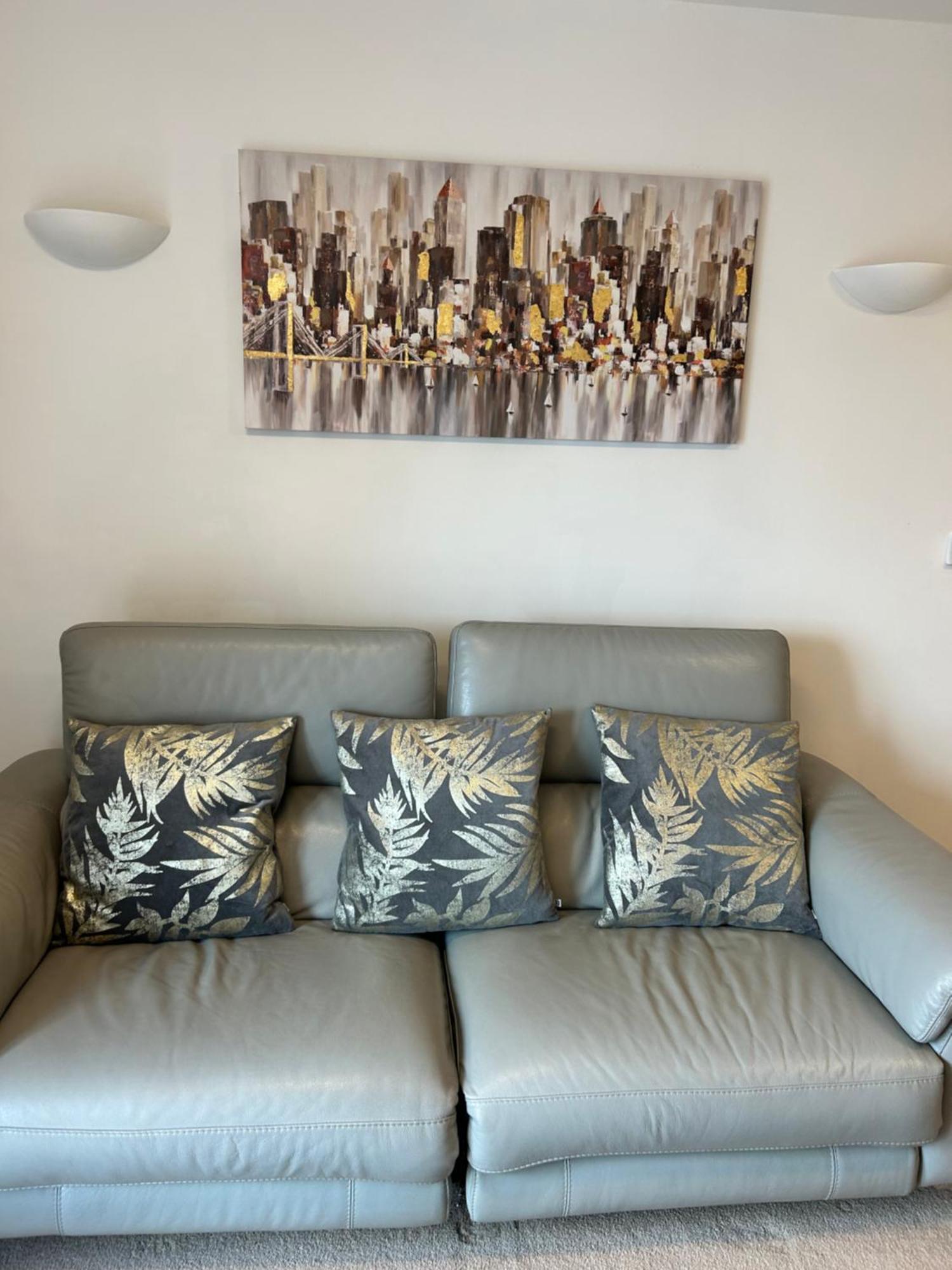 City Centre Apartment. Wrexham Buitenkant foto